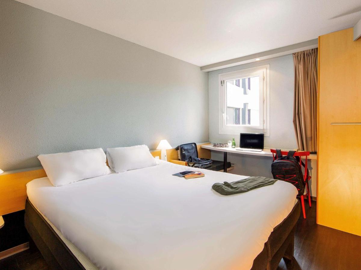 Ibis Mulhouse Ile Napoleon Hotel Sausheim Exterior photo