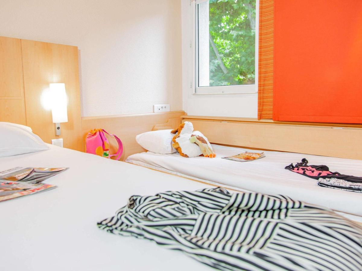 Ibis Mulhouse Ile Napoleon Hotel Sausheim Exterior photo
