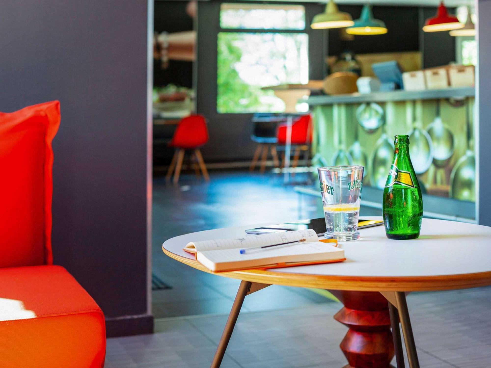 Ibis Mulhouse Ile Napoleon Hotel Sausheim Exterior photo